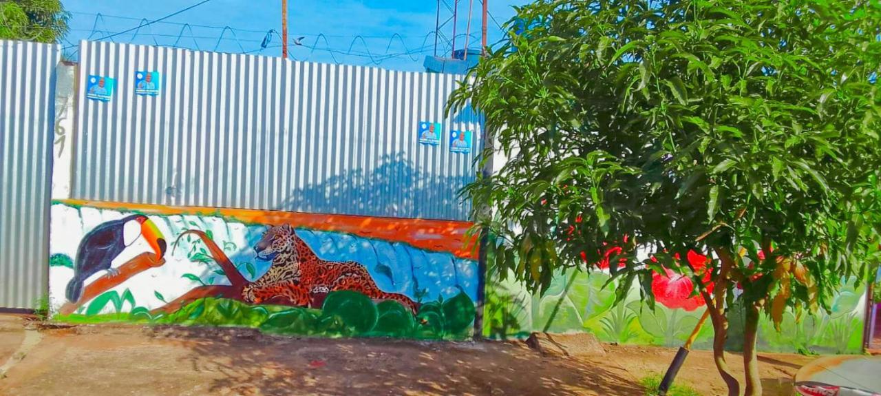 Hostel Loli Puerto Iguazú Zewnętrze zdjęcie