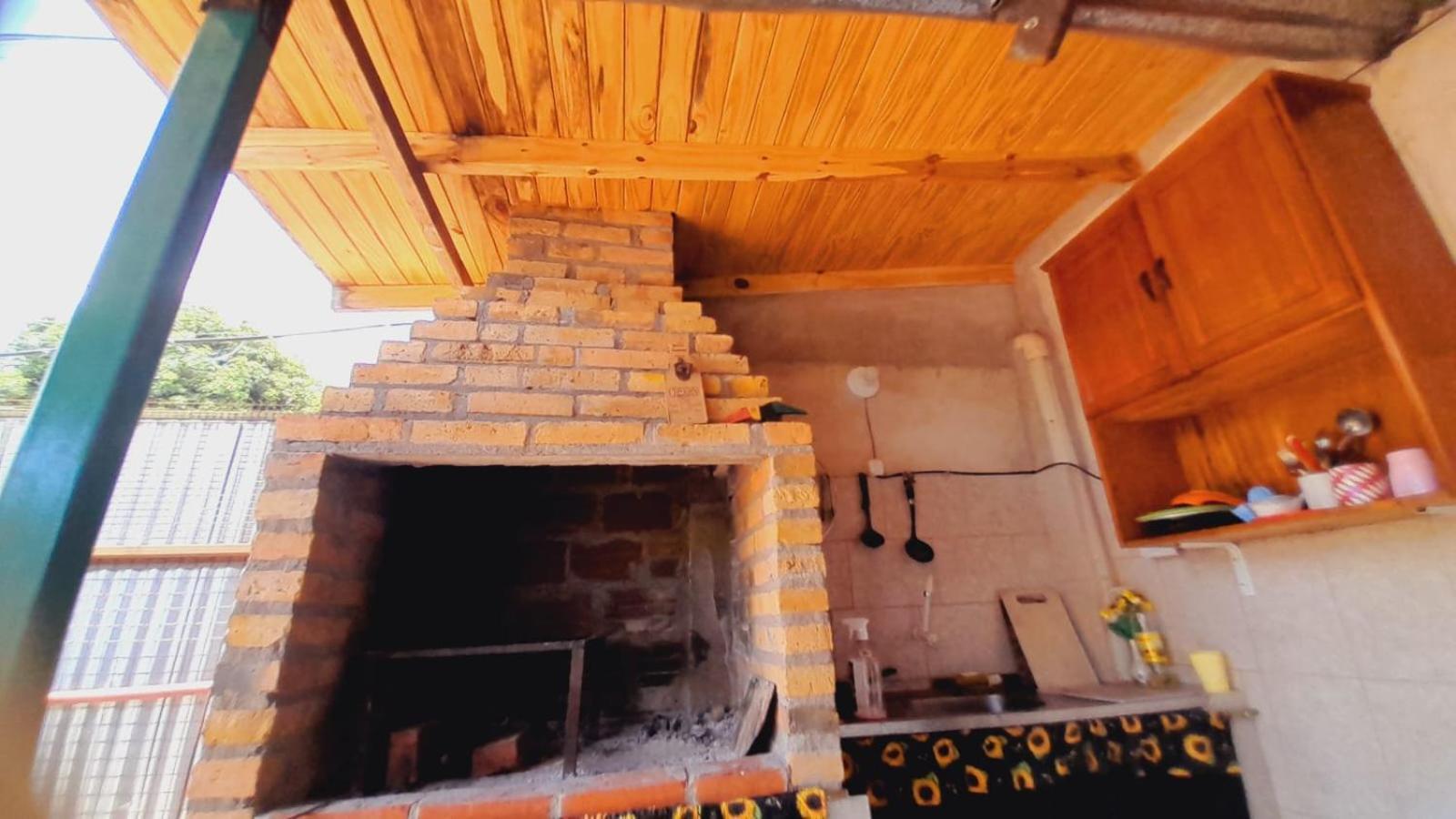 Hostel Loli Puerto Iguazú Zewnętrze zdjęcie