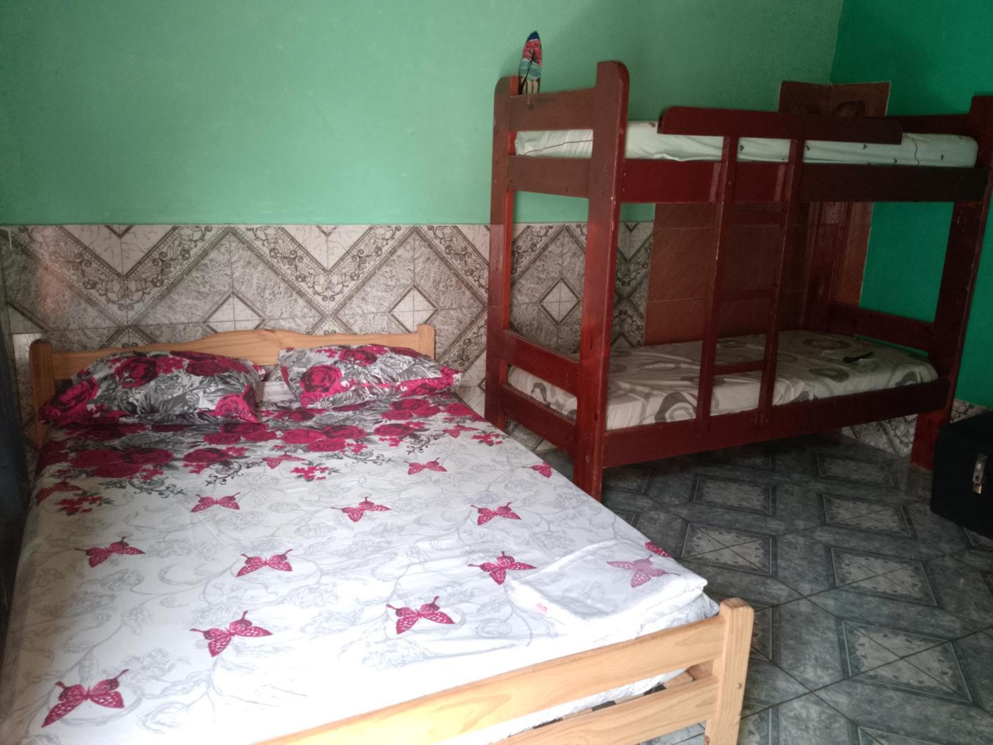 Hostel Loli Puerto Iguazú Zewnętrze zdjęcie